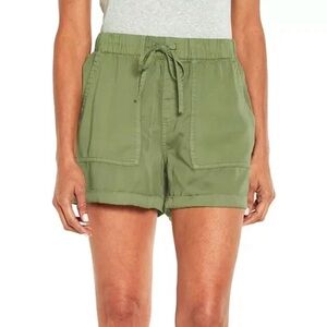 GAP Olive Tencel Shorts XXL new